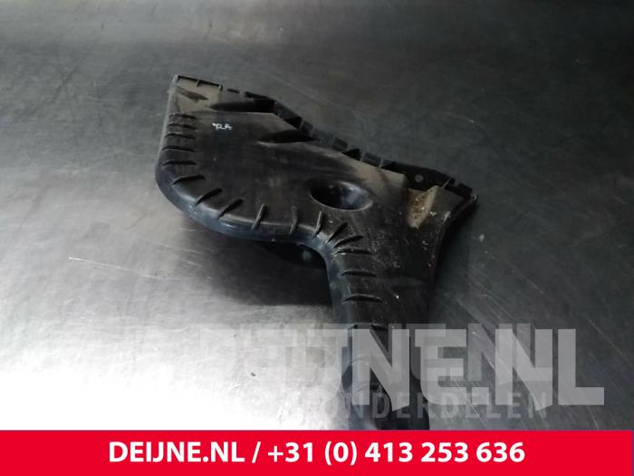 Volvo V60 Bumpersteun rechts-achter O15015