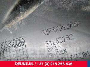 Volvo V60 Rear bumper bracket, right O15015 photo 3