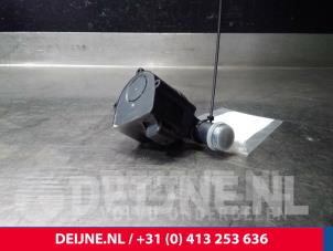 Volvo V60 Water pump O15046 photo 2