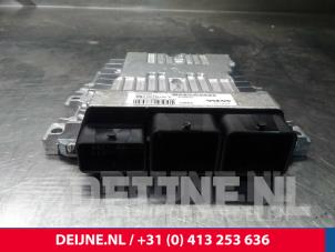 Volvo C30 Engine management computer O15115 photo 2