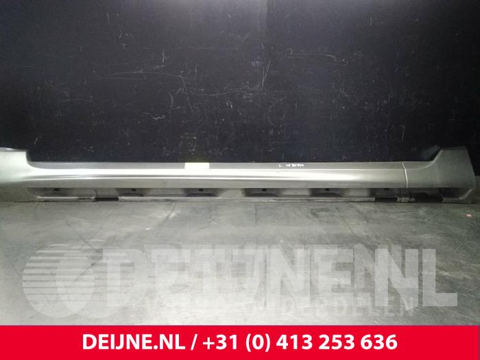 Volvo V70 Seitenschürze links O15138