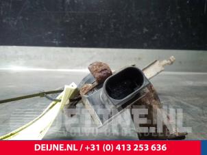 Volvo V70 Xenon hoogteregelaar O15190 foto 3
