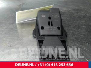 Volvo XC70 Bremsassistent Sensor O15242 foto 2
