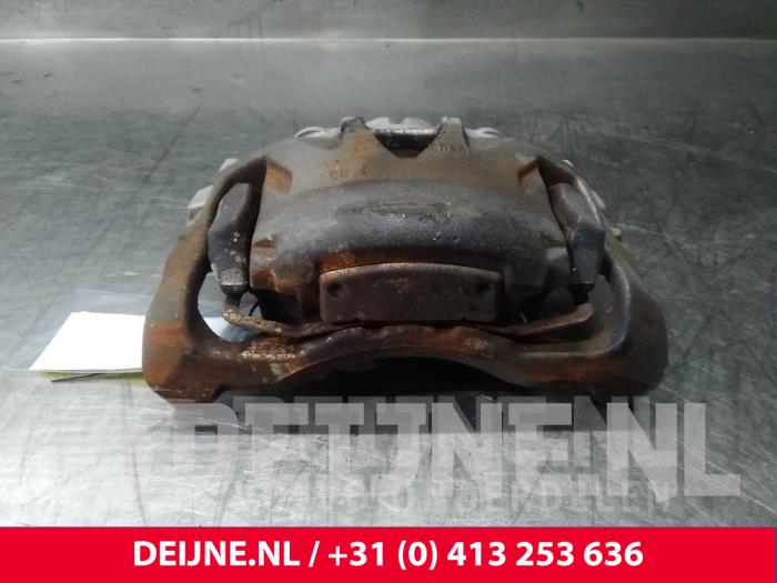 Volvo XC70 Front brake calliper, left O15265