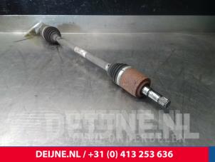 Volvo XC70 Drive shaft, rear right O15272 photo 2