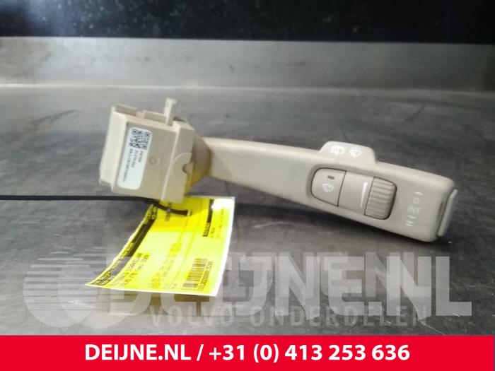 Volvo V70 Ruitenwis Schakelaar O15289