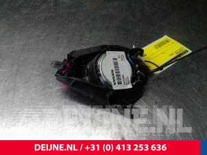 Volvo XC70 Luidspreker O15304 foto 2