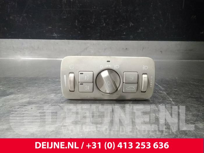 Volvo XC70 Light switch O15342