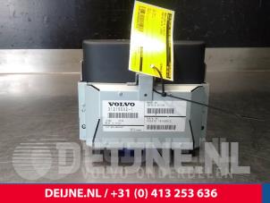 Volvo XC70 Navigation Display O15357 foto 2