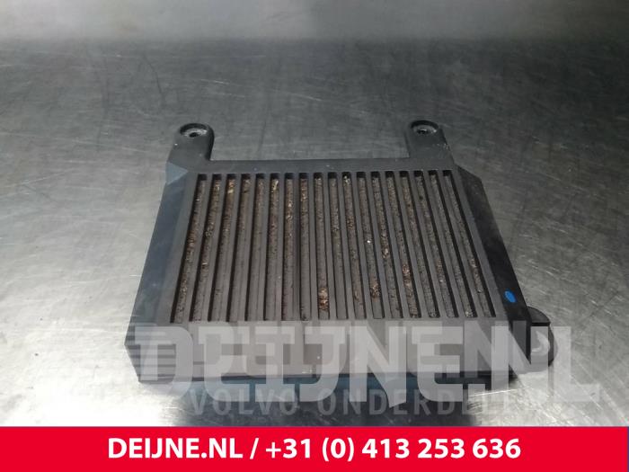 Volvo XC70 Radio amplifier O15366