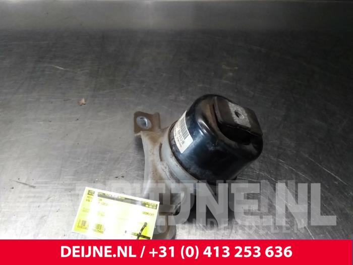 Volvo V70 Motorsteun O15400