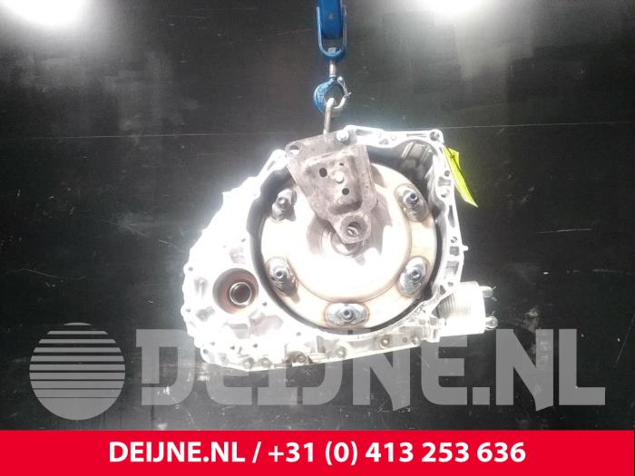 Gebruikte Automaatbak Volvo V60 II (ZW) 2.0 D4 16V Prijs € 1.150,00 Margeregeling aangeboden door van Deijne Onderdelen Uden B.V.
