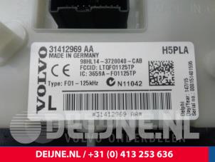 Volvo V60 Central electronic module O15465 foto 2