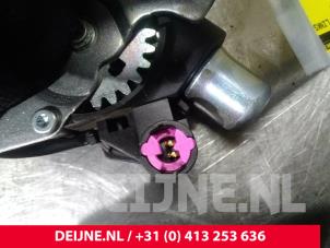 Volvo S60 Sicherheitsgurt links hinten O15515 foto 2
