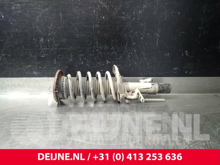 Volvo S60 Schokdemperpoot rechts-voor O15536