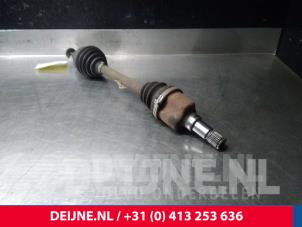Volvo V50 Front drive shaft, left O15560 photo 2