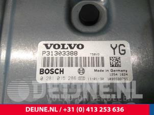 Volvo S60 Engine management computer O15594 photo 2