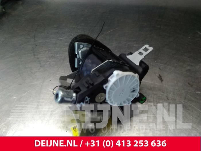Volvo S60 Veiligheidsgordel midden-achter O15604