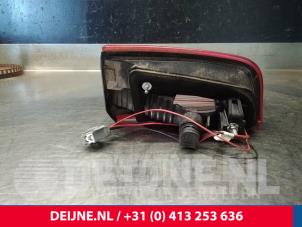 Volvo S60 Taillight, right O15640 photo 2