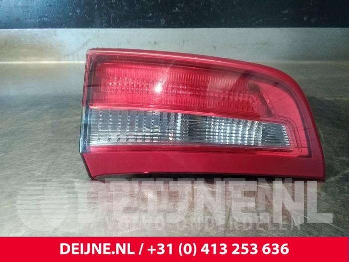 Volvo S60 Achterlicht links O15641