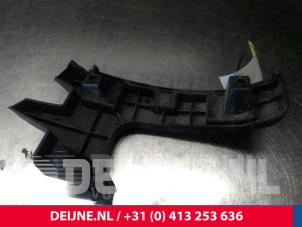 Volvo S60 Rear bumper bracket, left O15646 photo 2