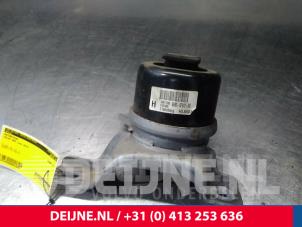Volvo S60 Motorsteun O15664 foto 2