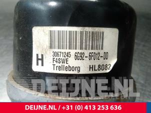 Volvo S60 Motorsteun O15664 foto 3