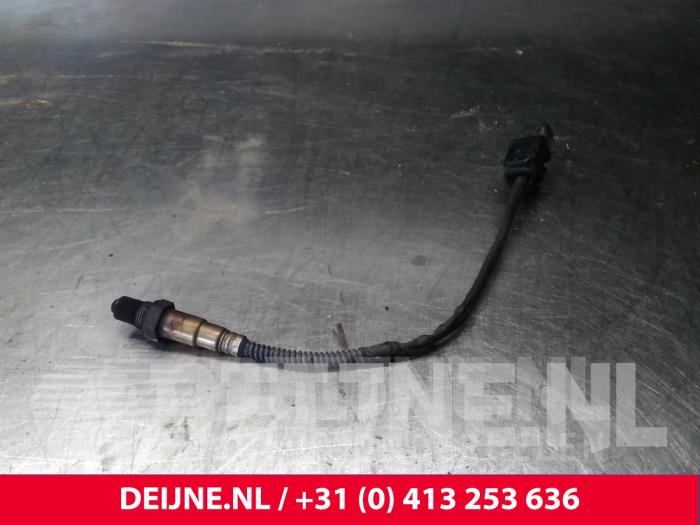 Gebruikte Lambda Sonde Volvo XC70 (BZ) 2.4 D5 20V AWD Prijs € 50,00 Margeregeling aangeboden door van Deijne Onderdelen Uden B.V.