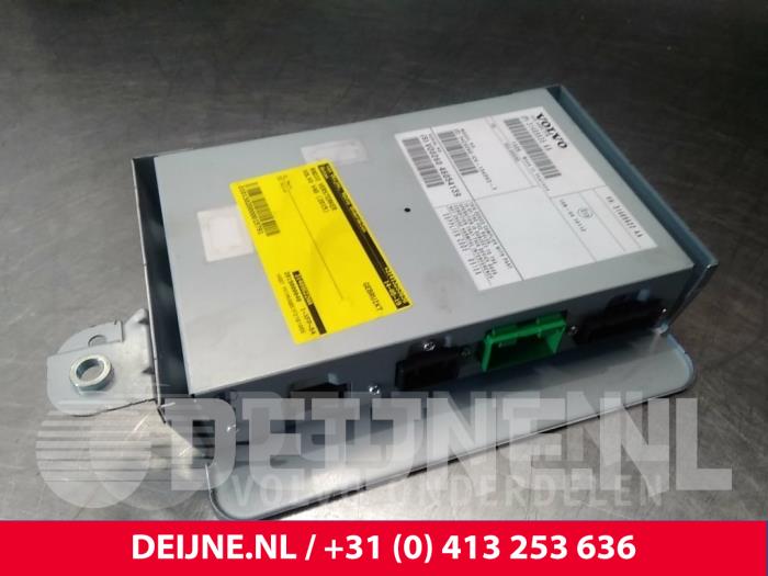 Volvo V40 Radio versterker O15791