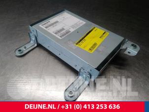 Volvo V40 Radio amplifier O15791 photo 2