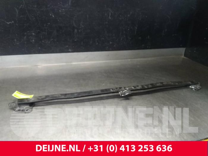Volvo V40 Veerpootbrug O15792