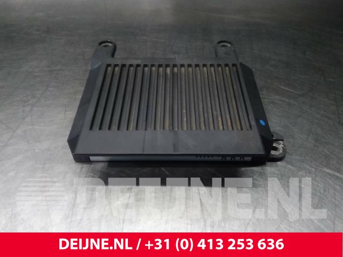 Volvo XC70 Radioverstärker O15928