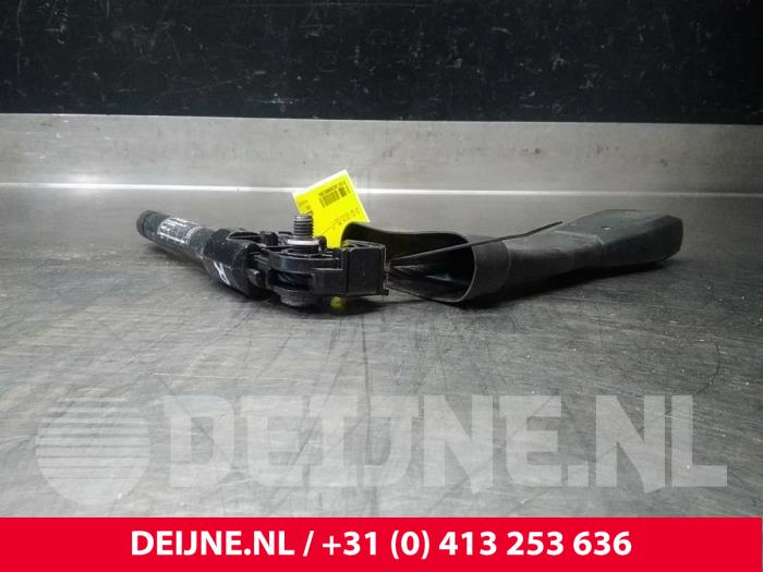 Volvo XC70 Gurtsrammer rechts O15942