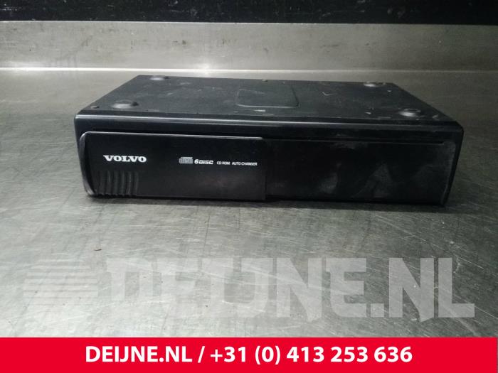 Volvo XC70 CD Wisselaar O15993