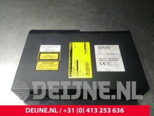 Volvo XC70 CD Wisselaar O15993 foto 2
