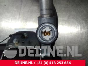 Volvo XC70 Veiligheidsgordel links-achter O16070 foto 3