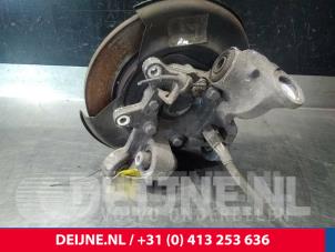 Volvo V70 Achsschenkel rechts hinten O16095 foto 2