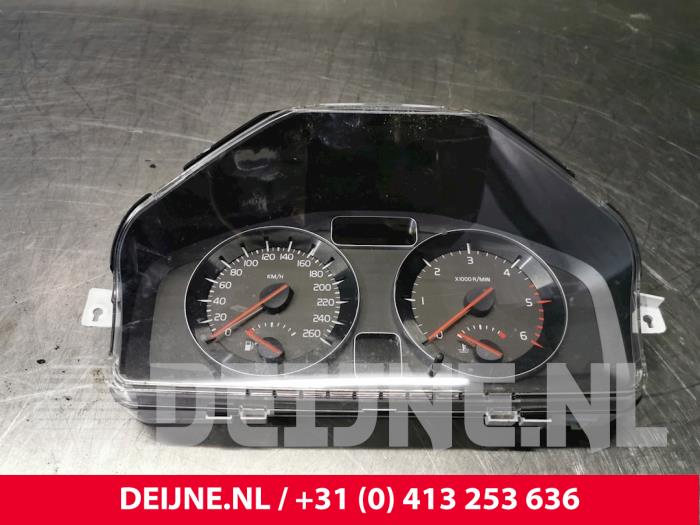 Volvo V50 Tacho - Kombiinstrument KM O16120