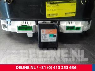 Volvo S70 Odometer KM O16309 photo 2