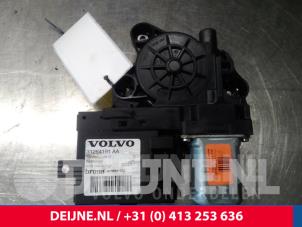 Volvo V50 Door window motor O16335 photo 2