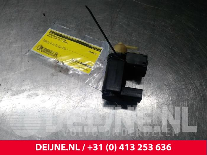 Volvo V40 Turbodrukregelaar O16339
