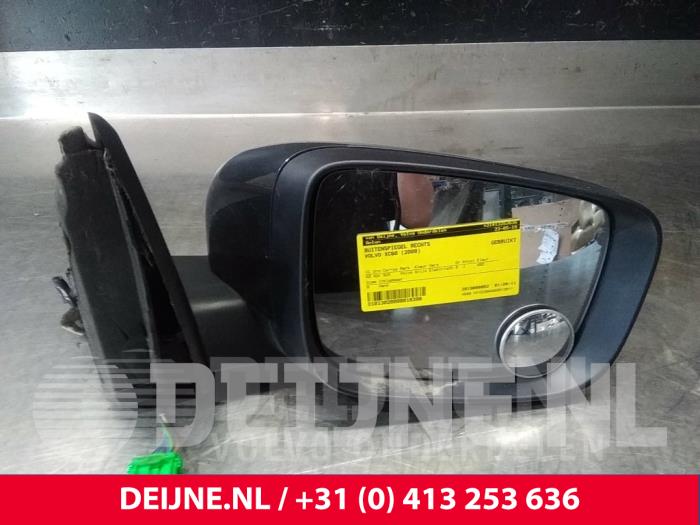 Volvo XC60 Buitenspiegel rechts O16398