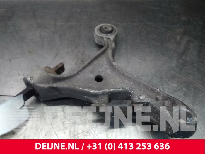 Volvo S80 Draagarm onder rechts-voor O16721