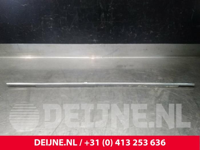 Volvo S80 Zierleiste O16725
