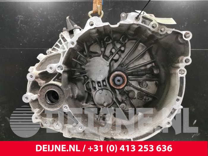 Volvo V40 Getriebe O16777
