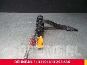 Volvo S60 Front seatbelt, right O16960 photo 2