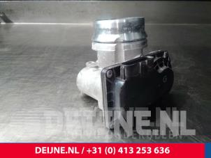 Volvo V40 Drosselklappengehäuse O17003 foto 2