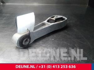 Volvo V40 Engine mount O17005 photo 2