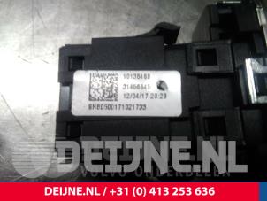 Volvo V40 Start/Stopp Schalter O17035 foto 2