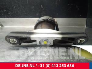 Gebruikte Motorsteun Volvo V40 (MV) 2.0 D2 16V Prijs € 25,00 Margeregeling aangeboden door van Deijne Onderdelen Uden B.V.